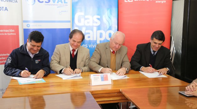 Junto a la Gobernación de Quillota y empresas de servicios firmamos protocolo de coordinación para optimizar trabajos