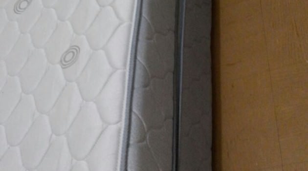 Se vende Cama marca Mica, plaza y media, $80.000