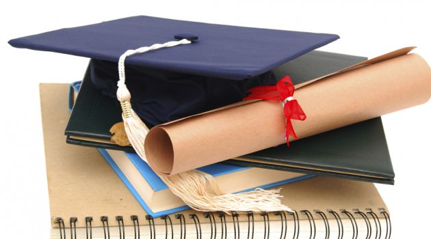 Becas de Excelencia 2016