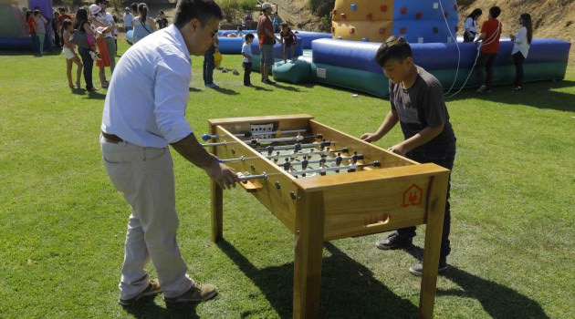 (VIDEO GALERÍA) Alegría para pequeños y grandes en Fiesta de Navidad Chilquinta 2016